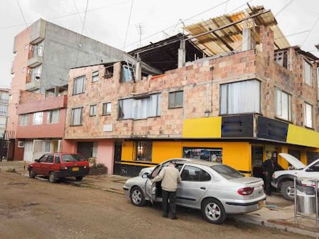 Casa de 4 alcobas en venta en Las Orquideas, Bogotá, 380 m² · foto 16 de 20