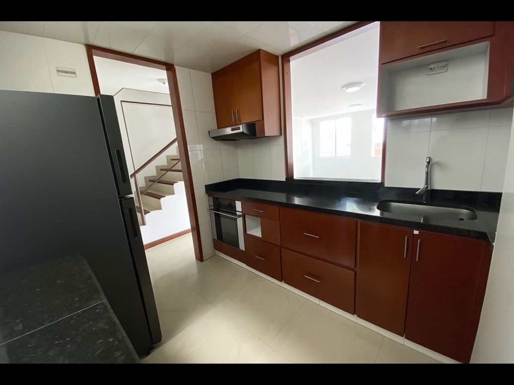 Apartamento de 4 alcobas en venta en Normandía, Bogotá, 85 m² · foto 5 de 14