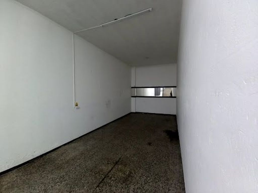 Casa de 7 alcobas en venta en Fontibón, Bogotá, 432 m² · foto 4 de 20