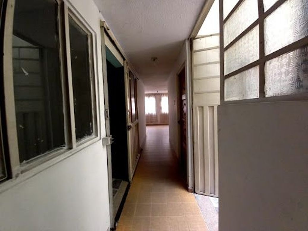 Casa de 7 alcobas en venta en Fontibón, Bogotá, 432 m² · foto 8 de 20