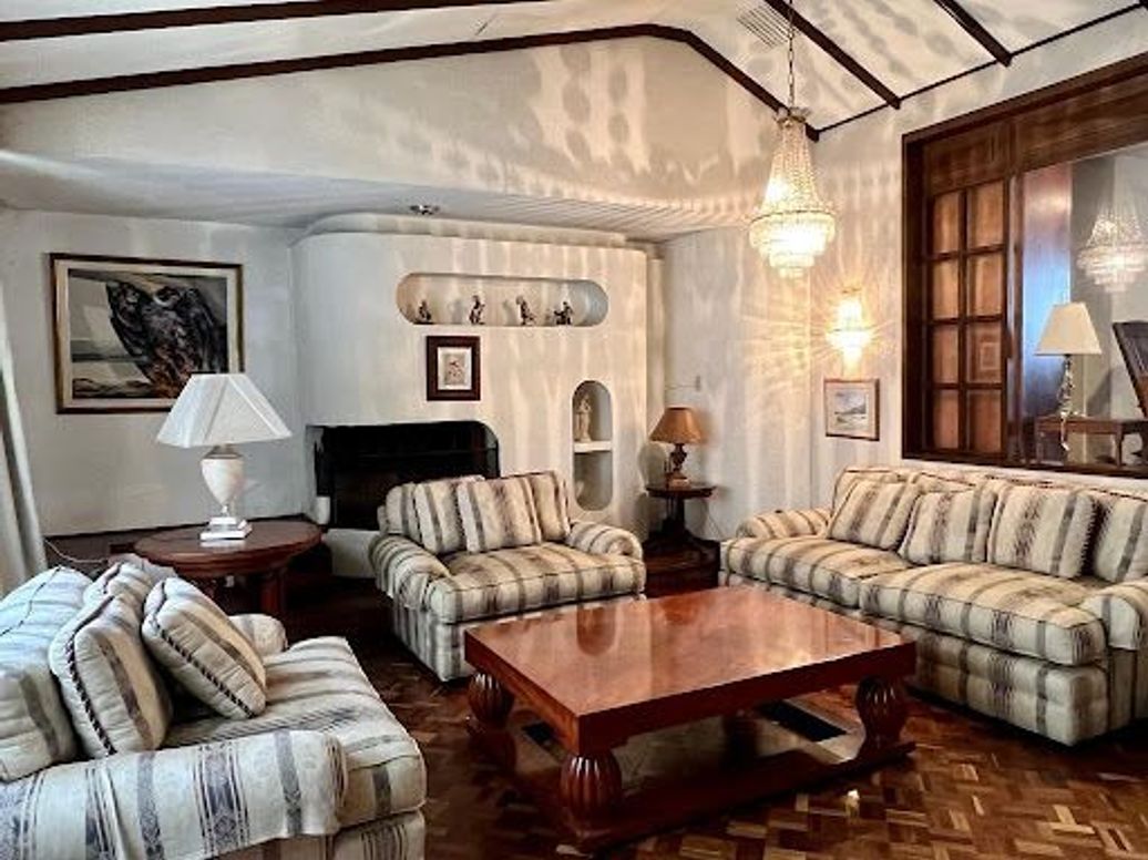 Casa de 5 alcobas en venta en Santa Barbara Alta, Bogotá, 425 m² · foto 7 de 20