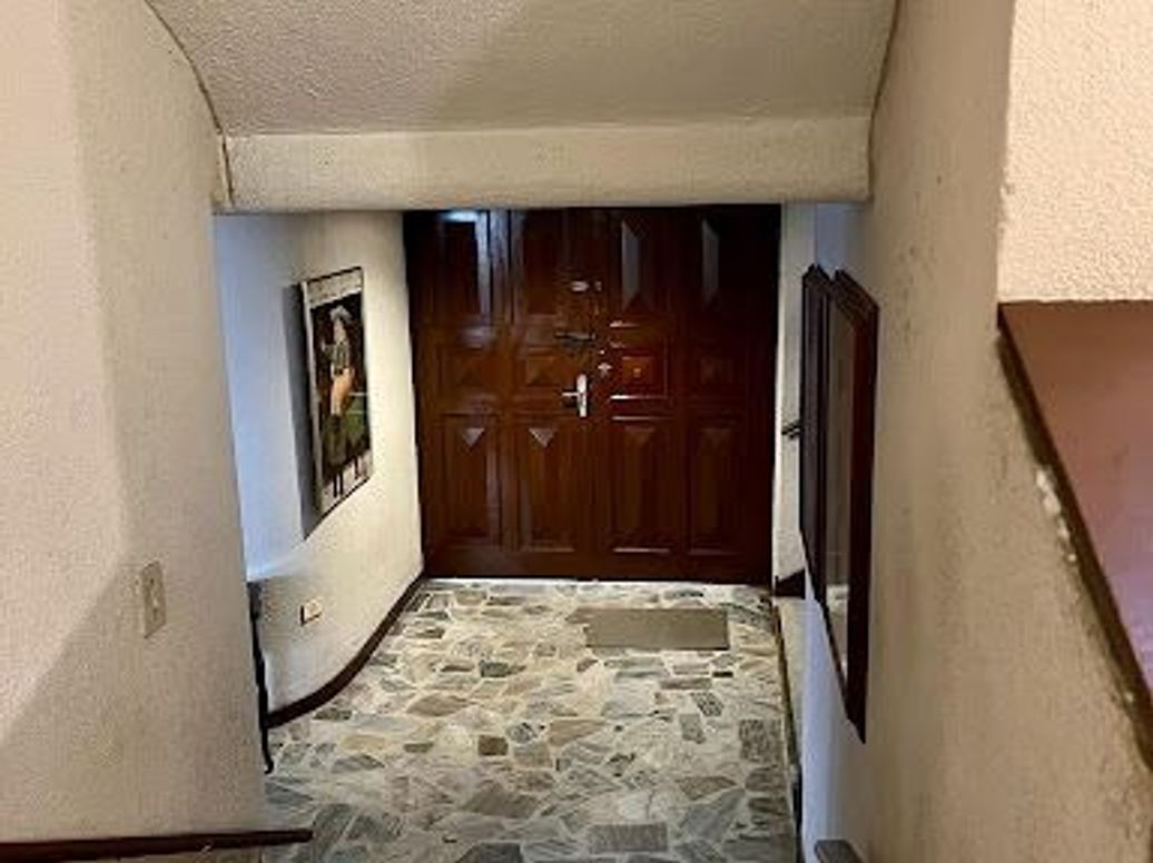 Casa de 5 alcobas en venta en Santa Barbara Alta, Bogotá, 425 m² · foto 16 de 20