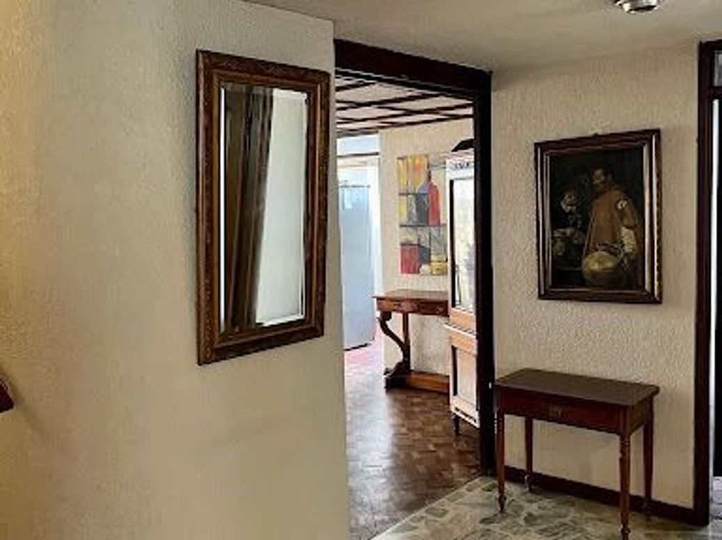 Casa de 5 alcobas en venta en Santa Barbara Alta, Bogotá, 425 m² · foto 12 de 20