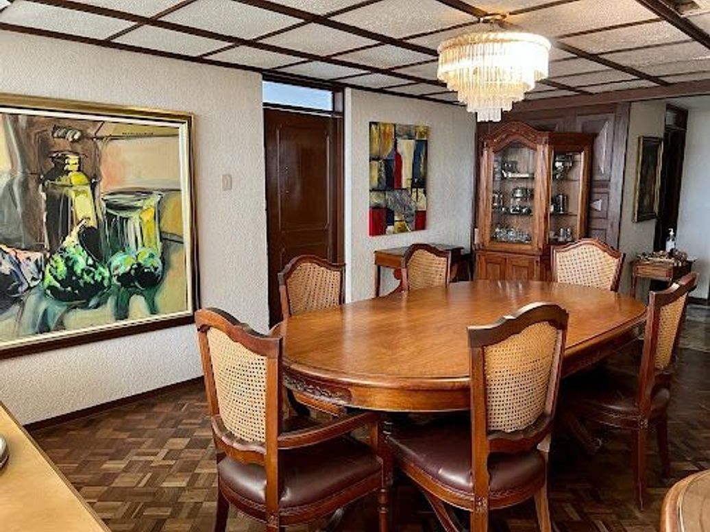 Casa de 5 alcobas en venta en Santa Barbara Alta, Bogotá, 425 m² · foto 15 de 20