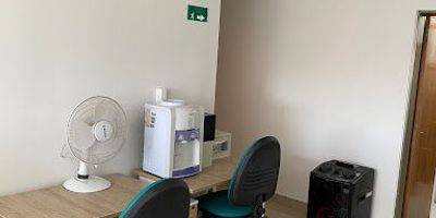 Oficina en venta en Bogotá, en el exclusivo barrio Santa Barbara Occidental, Cundinamarca. Este espacio de 34.18 m² cuenta con 2 baños y 1 parqueadero, ideal para su negocio. Se localiza estratégicamente en Carrera 15, un sector comercial de la ciudad. El inmueble dispone de vigilancia, ofreciendo mayor tranquilidad y seguridad. Con 34 años de antigüedad, se presenta como una buena opción para establecer su empresa. Precio de venta: $350.000.000. ¿Interesado en conocer más detalles o agendar una visita? Contáctenos para ver teléfonos o vía WhatsApp.