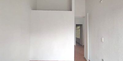 Apartamento en arriendo en Piedecuesta, Bariloche. Área 54 Mts, 2 Alcobas, 1 Baño. Código inmobiliaria: 12312, para mayor información y revisar toda nuestra oferta visita nuestra pagina web: estebanrios.com o comuníquese a nuestro PBX: (607) 635 2877