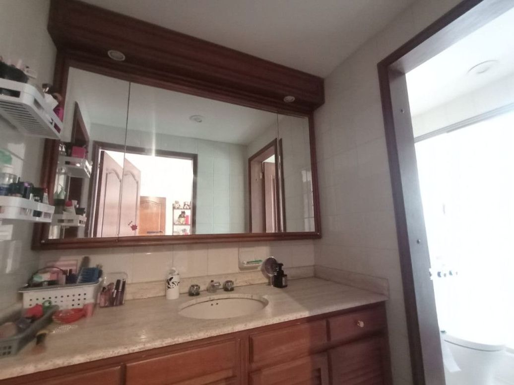 Apartamento de 3 alcobas en venta en Bellavista, Bogotá, 225 m² · foto 11 de 20