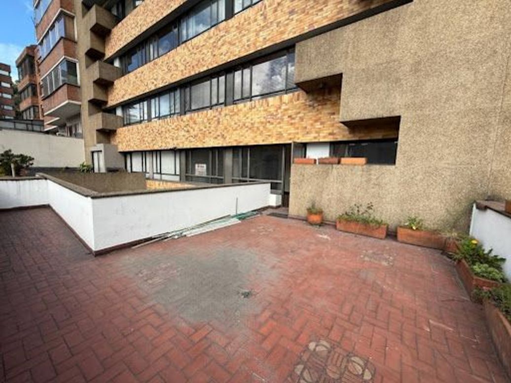 Apartamento de 3 alcobas en venta en Los Rosales, Bogotá, 170 m² · foto 20 de 20