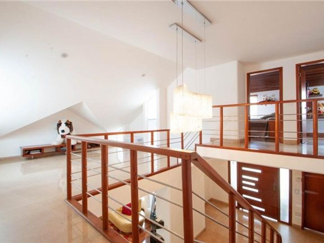 Casa de 3 alcobas en venta en Santa Ana Occidental, Bogotá, 220 m² · foto 7 de 20