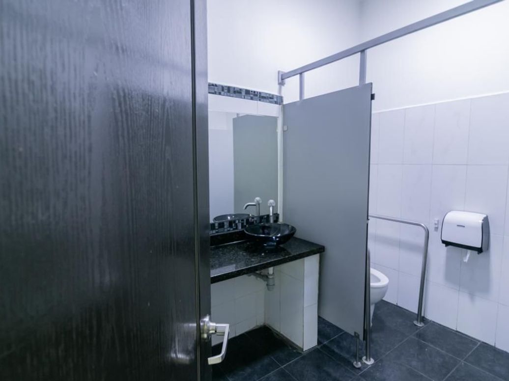Casa de 15 alcobas en venta en La Calleja, Bogotá, 680 m² · foto 13 de 20