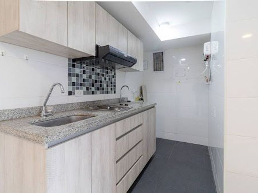 Apartamento de 1 alcoba en venta en La Granja Norte, Bogotá, 37 m² · foto 4 de 20