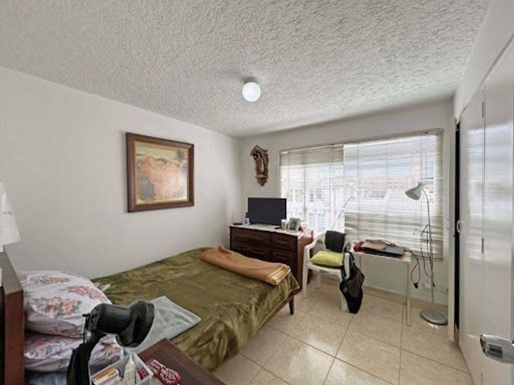 Apartamento de 2 alcobas en venta en Campin, Bogotá, 84 m² · foto 11 de 16
