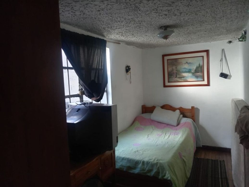 Casa de 5 alcobas en venta en Olaya, Bogotá, 72 m² · foto 15 de 18