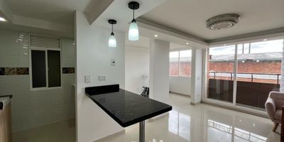 [VEN] ID HOUM: 158981

En Houm te ayudamos de forma fácil y segura. Los beneficios de comprar con nosotros:
    • Te ayudamos a conseguir financiamiento a través de una asesoría personalizada
    • Mediación y seguimiento de todo el proceso
    • Ponemos a tu disposición profesionales en notariado, registro y asesoría jurídica
¡Solo te preocupas de las firmas!

Departamento en venta, ubicado en  el conjunto residencial Reserva de Fontibon, con una superficie construida de 46.00 m² y superficie total de 46.00 m². 

Sus principales características son:

    • 2 dormitorios
    • 1 baño
    • Balcon
    • Cuarto estudio
    • Espacio para lavadora 
    • Admite mascotas
    • Año de construcción: 2020
            
Además, el inmueble cuenta con las siguientes amenidades:

    • Salón de eventos
    • Ascensor
    • Zona de juegos
    • Gimnasio
    • Zona de asadores

Si compras con nosotros, te brindamos asesoría personalizada durante todo el proceso.
Más que una inmobiliaria, somos Houm.
*Aplican T&C