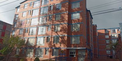 Apartamento ubicado en El Recodo del Restrepo, el cual cuenta con dos habitaciones, un estudio, dos baños, sala-comedor, cocina semi integral, zona de lavandería y garaje.  lo que lo convierte en una excelente opción para quienes buscan comodidad y funcionalidad en una zona tranquila y bien ubicada.