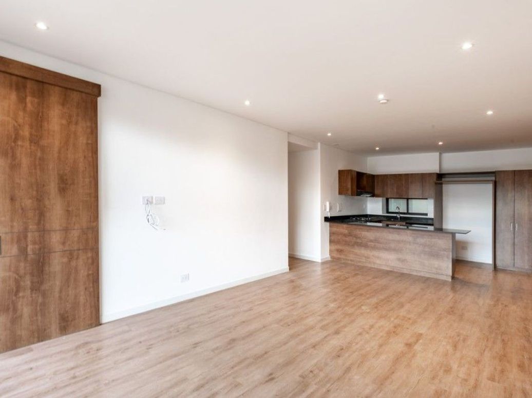 Apartamento de 2 alcobas en venta en Puente Largo, Bogotá, 95 m² · foto 4 de 20