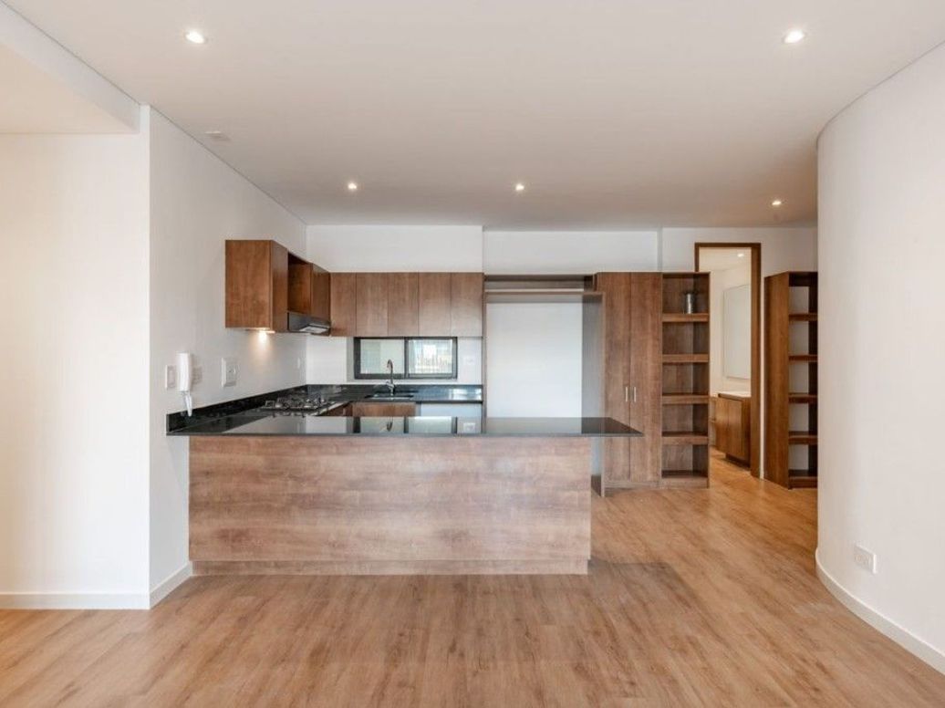 Apartamento de 2 alcobas en venta en Puente Largo, Bogotá, 95 m² · foto 7 de 20