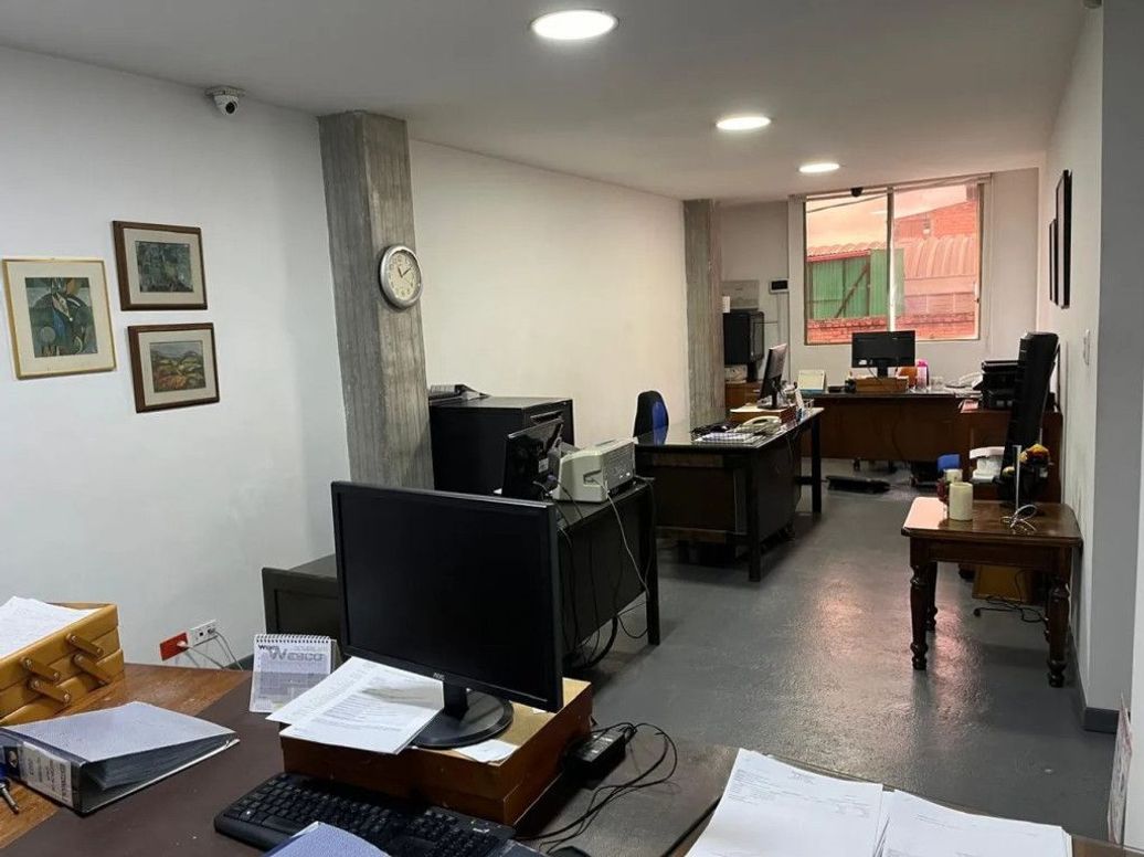 Casa de 1 alcoba en venta en Santander Sur, Bogotá, 302 m² · foto 6 de 20