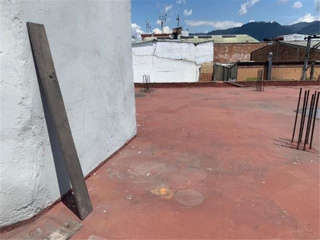 Casa de 1 alcoba en venta en Restrepo, Bogotá, 288 m² · foto 7 de 8