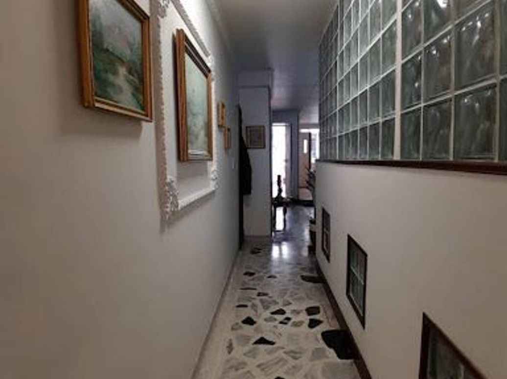 Casa de 4 alcobas en venta en Normandía, Bogotá, 120 m² · foto 2 de 20