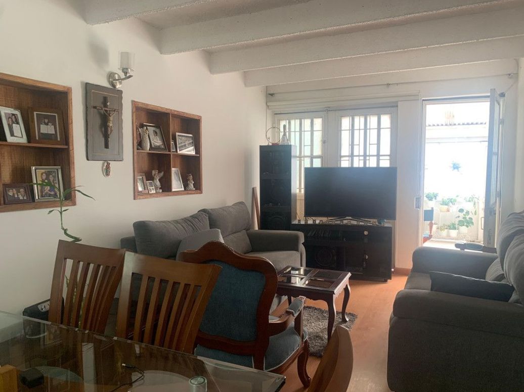 Casa de 4 alcobas en venta en La Estrada, Bogotá, 240 m² · foto 16 de 20