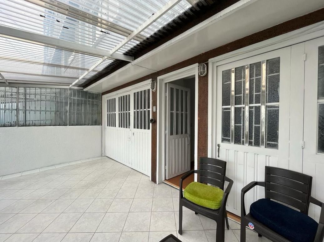 Casa de 4 alcobas en venta en La Estrada, Bogotá, 240 m² · foto 5 de 20