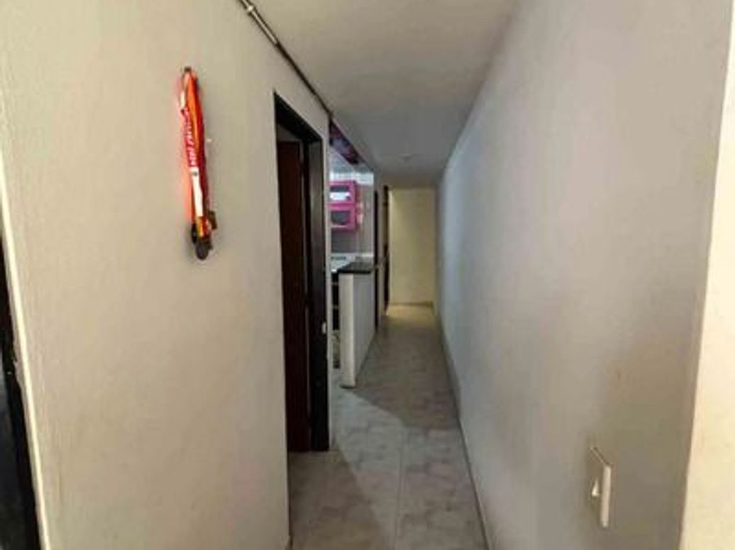 Casa de 10 alcobas en venta en Verbenal, Bogotá, 332 m² · foto 9 de 15