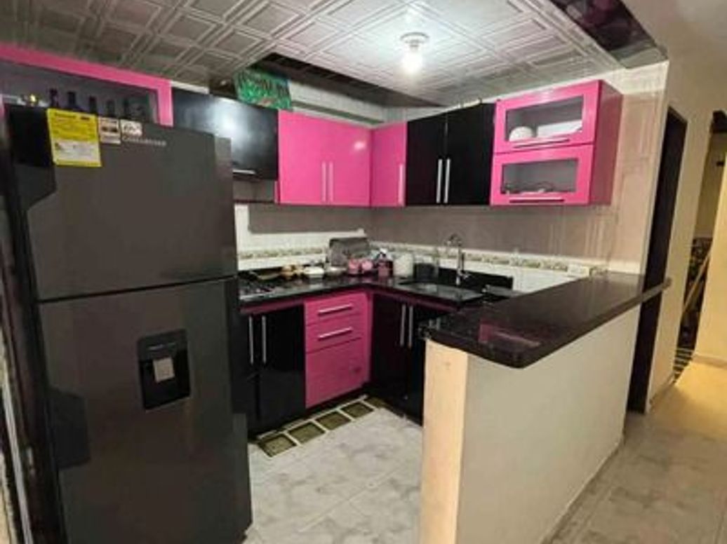 Casa de 10 alcobas en venta en Verbenal, Bogotá, 332 m² · foto 4 de 15