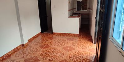 Descubre la comodidad y elegancia en este apartaestudio en arriendo. Con 1 habitación y 1 baño, este espacio de 45 metros cuadrados ofrece un ambiente acogedor y funcional para tu estilo de vida. Su diseño moderno y acabados de alta calidad te brindarán el confort que mereces. Por tan solo $900,000, podrás disfrutar de la privacidad y tranquilidad que buscas en un hogar. ¡No pierdas la oportunidad de vivir en este lugar único!