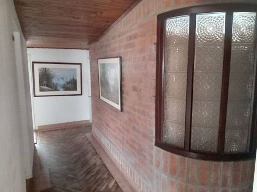 Casa de 20 alcobas en venta en Teusaquillo, Bogotá, 432 m² · foto 12 de 20