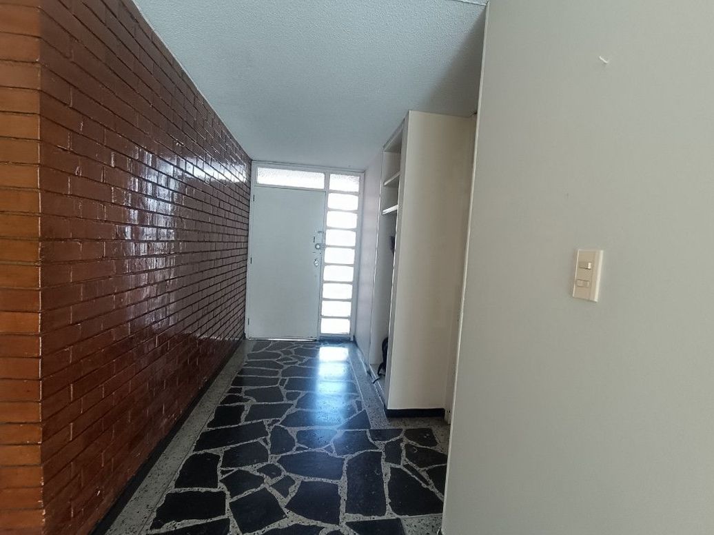 Casa en arriendo en Estoril, Bogotá · foto 3 de 20