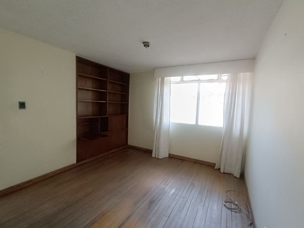 Casa en arriendo en Estoril, Bogotá · foto 4 de 20
