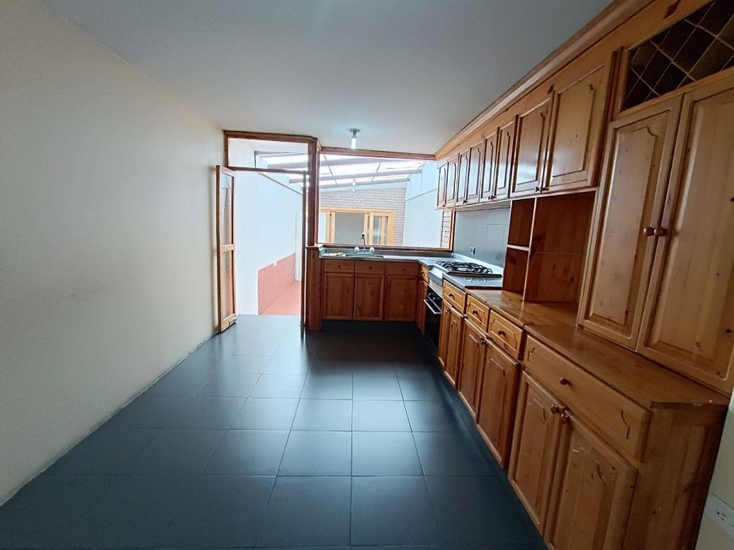 Casa en arriendo en Estoril, Bogotá · foto 7 de 20