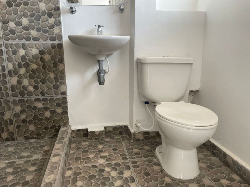 Casa de 8 alcobas en venta en San Jose, Bogotá, 499 m² · foto 10 de 20