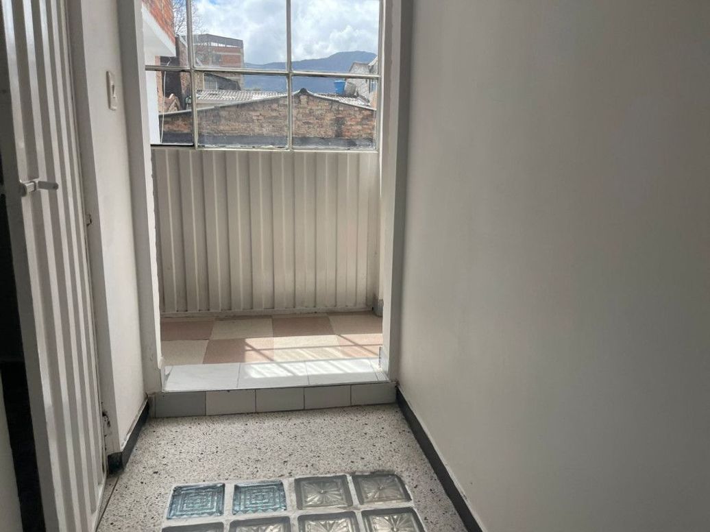 Casa de 8 alcobas en venta en San Jose, Bogotá, 499 m² · foto 11 de 20