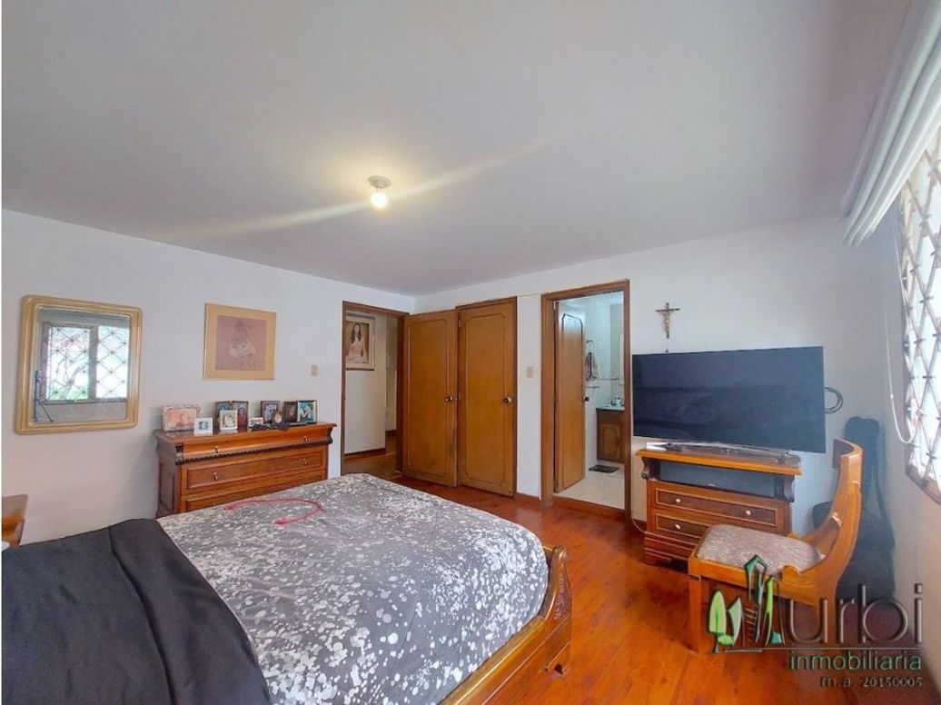 Apartamento de 2 alcobas en venta en Chico, Bogotá, 125 m² · foto 14 de 20