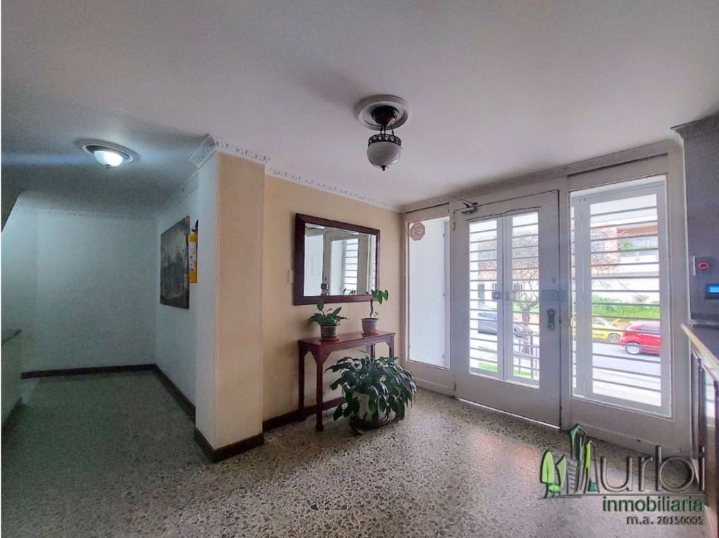 Apartamento de 2 alcobas en venta en Chico, Bogotá, 125 m² · foto 4 de 20