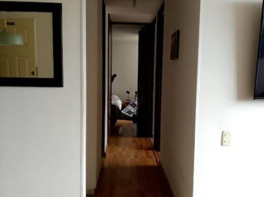 Apartamento de 3 alcobas en venta en El Redil, Bogotá, 64 m² · foto 5 de 7