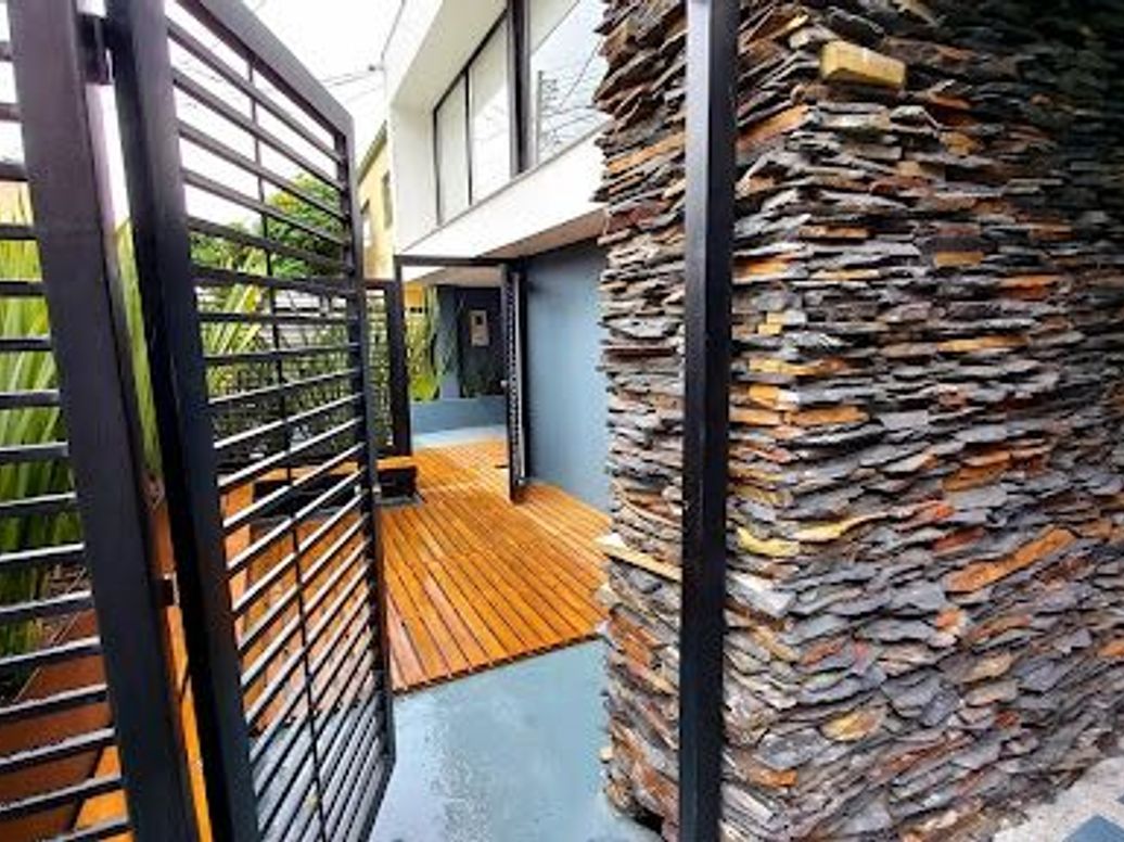 Casa de 1 alcoba en venta en Francisco Miranda, Bogotá, 789 m² · foto 3 de 20