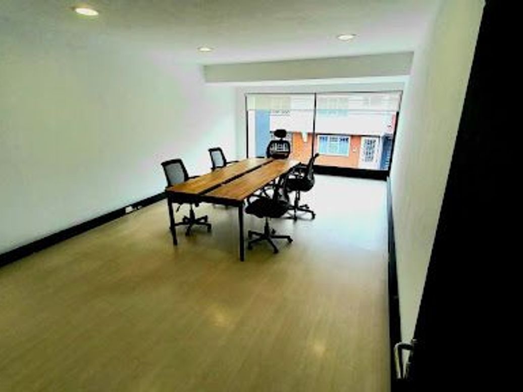 Casa de 1 alcoba en venta en Francisco Miranda, Bogotá, 789 m² · foto 7 de 20