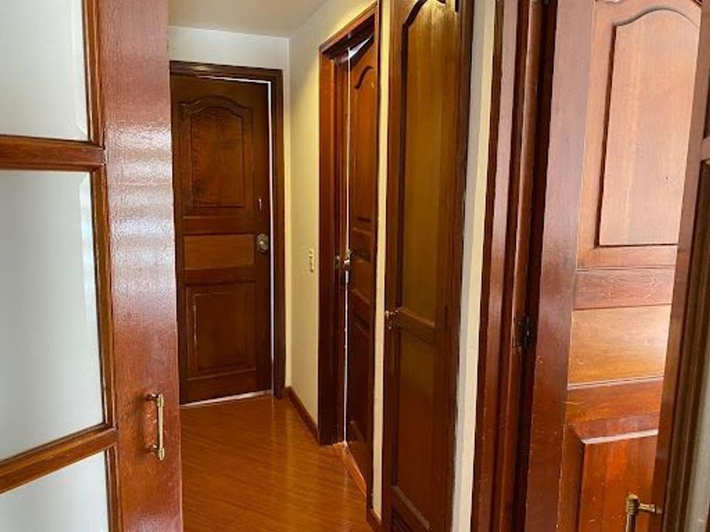 Apartamento de 3 alcobas en venta en Chico, Bogotá, 92 m² · foto 9 de 9