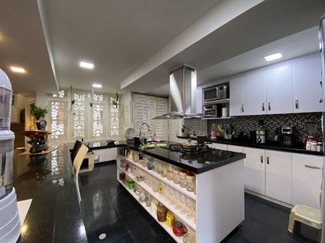 Apartamento de 2 alcobas en venta en El Retiro, Bogotá, 148 m² · foto 5 de 10