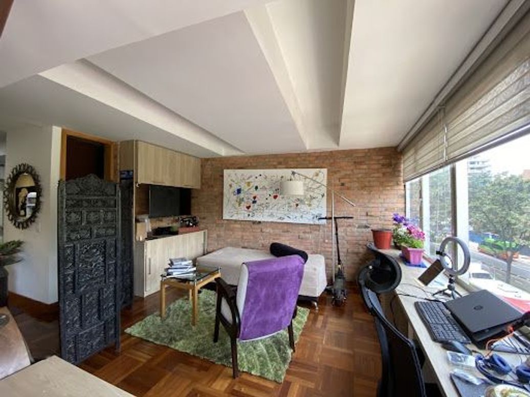 Apartamento de 2 alcobas en venta en El Retiro, Bogotá, 148 m² · foto 3 de 10