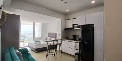 Se vende aparta estudio, se permiten rentas cortas. 