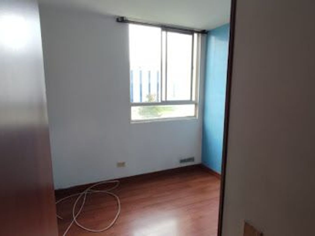 Apartamento de 3 alcobas en venta en Toberin, Bogotá, 61 m² · foto 12 de 19