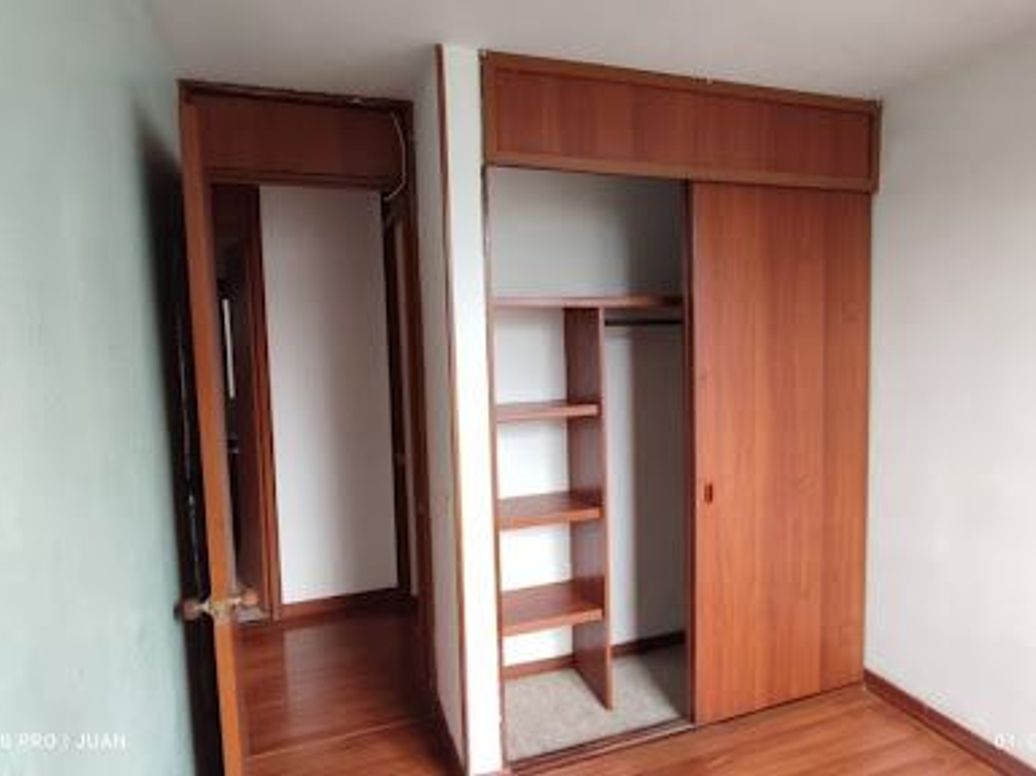 Apartamento de 3 alcobas en venta en Toberin, Bogotá, 61 m² · foto 11 de 19