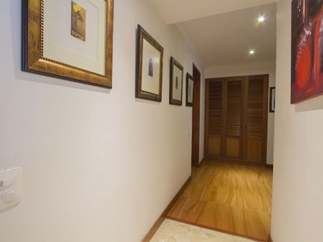 Apartamento de 2 alcobas en venta en Chico, Bogotá, 221 m² · foto 14 de 20