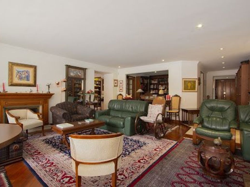 Apartamento de 2 alcobas en venta en Chico, Bogotá, 221 m² · foto 5 de 20