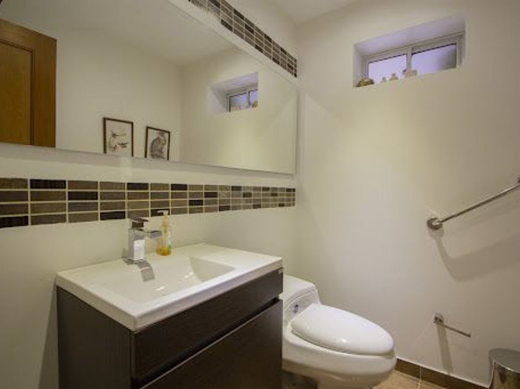 Apartamento de 2 alcobas en venta en Chico, Bogotá, 221 m² · foto 19 de 20