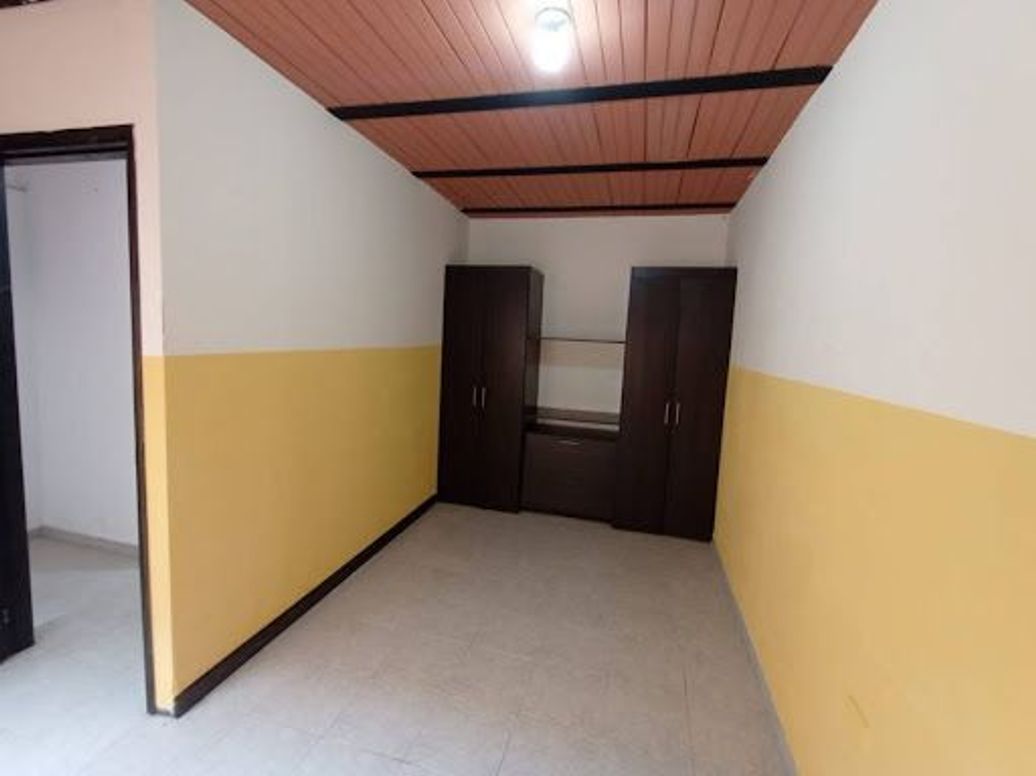 Casa de 5 alcobas en venta en Carimagua I Sector, Bogotá, 279 m² · foto 8 de 20